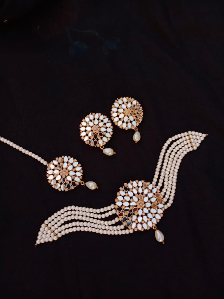 Fancy Gold Plated Kundan Set