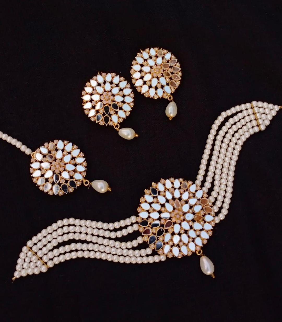 Fancy Gold Plated Kundan Set